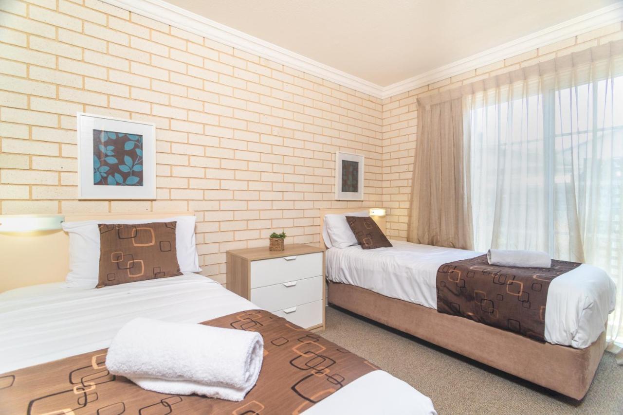 Santa Fe Motel And Holiday Units Lennox Head Dış mekan fotoğraf